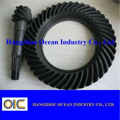 Κίνα Steel Crown Wheel and Pinion for Industrial Heat Treated and Tempered 13-18 Teeth Number for Heavy-Duty Applications προμηθευτής