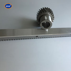 Φύση Μαύρο Οξείδιο Χρώμα Στενά Δόντια 1.0M 1000mm Ρακ για κινητήρα συρόμενων θυρών προμηθευτής